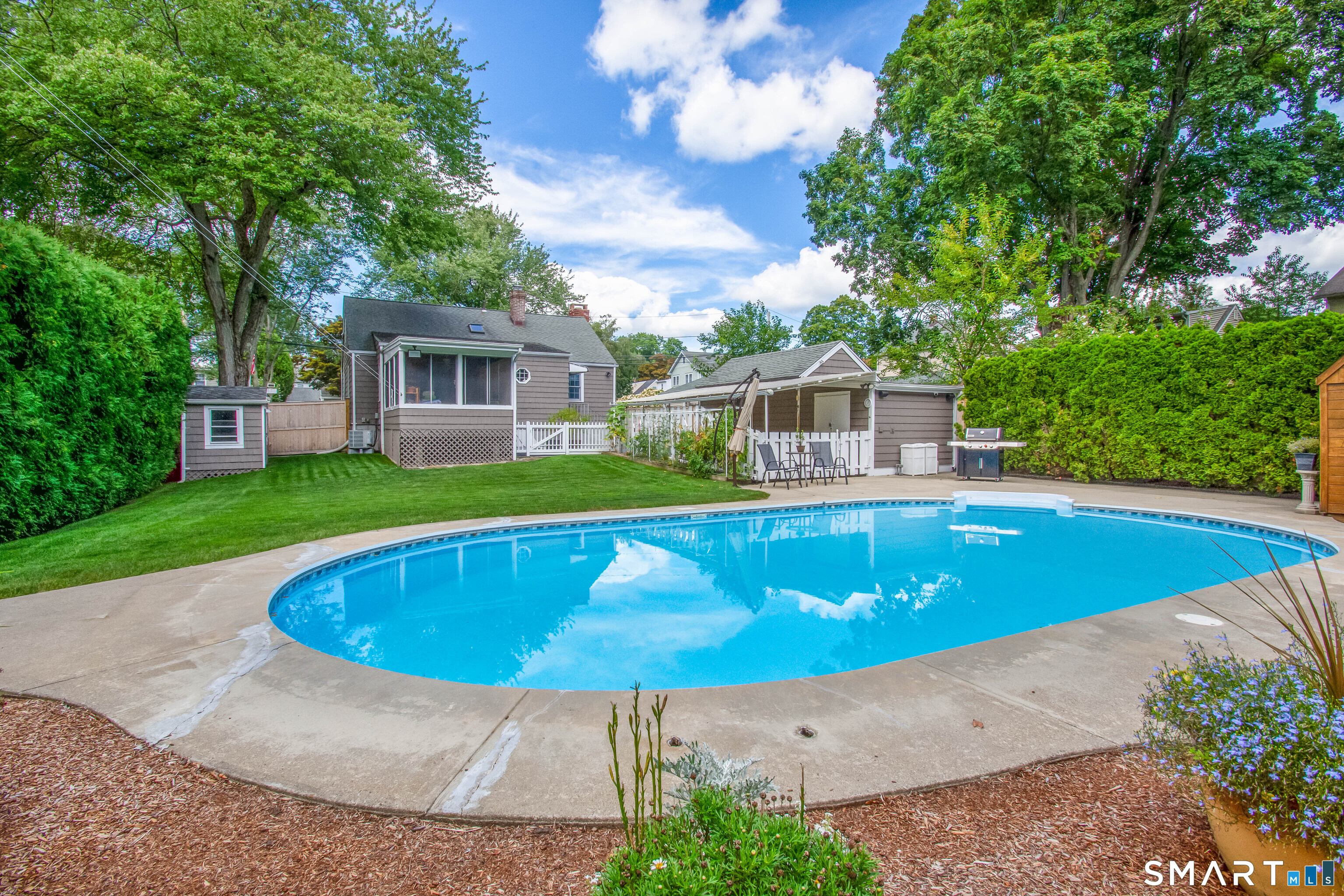 35 Highlawn Road Fairfield CT 06824