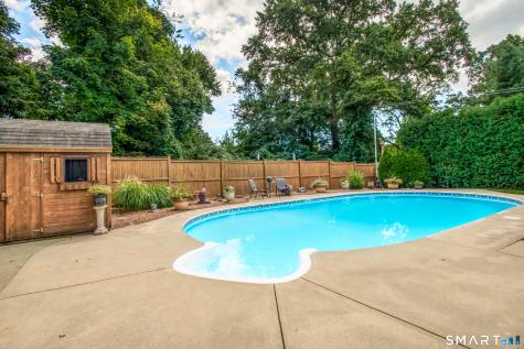 35 Highlawn Road Fairfield CT 06824