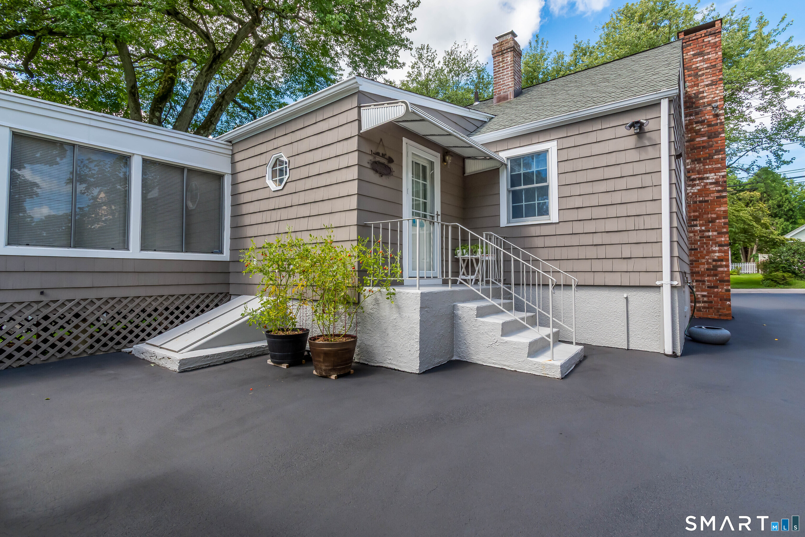 35 Highlawn Road Fairfield CT 06824