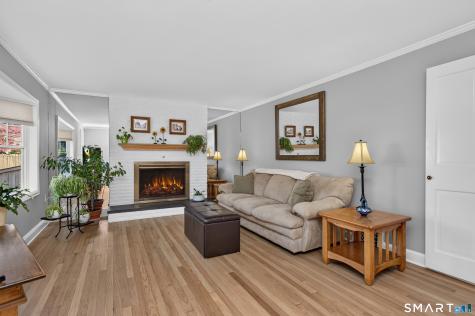 35 Highlawn Road Fairfield CT 06824