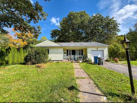 39 Alice Drive Manchester CT 06042