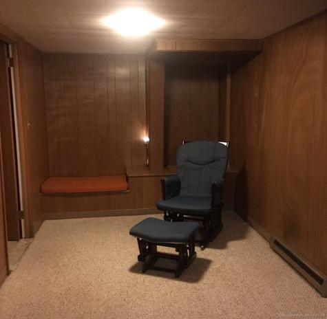 39 Alice Drive Manchester CT 06042