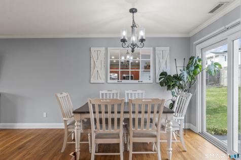 16 Curtis Avenue New Fairfield CT 06812