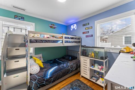 16 Curtis Avenue New Fairfield CT 06812