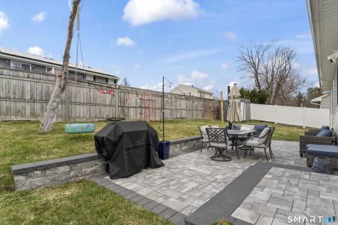 16 Curtis Avenue New Fairfield CT 06812