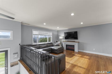 16 Curtis Avenue New Fairfield CT 06812