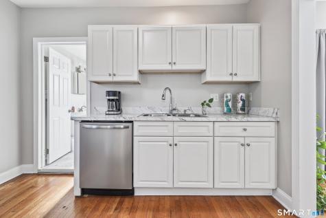 30 Melrose Avenue Waterbury CT 06705