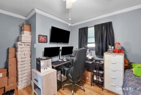 15 Corona Drive Milford CT 06460