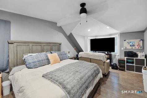15 Corona Drive Milford CT 06460