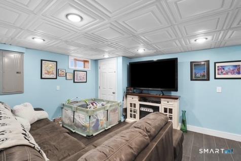 15 Corona Drive Milford CT 06460