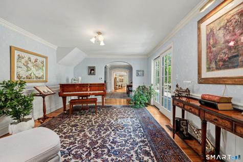 21 Compo Parkway Westport CT 06880