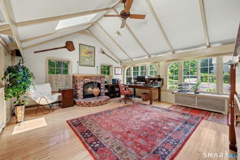 21 Compo Parkway Westport CT 06880
