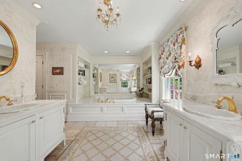 21 Compo Parkway Westport CT 06880