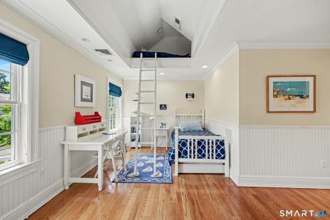 21 Compo Parkway Westport CT 06880