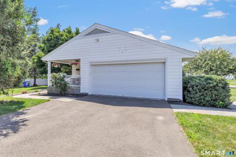 25 Pootatuck Path Stratford CT 06614