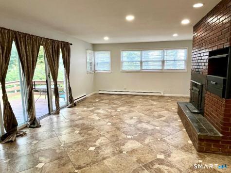 Hamden CT 06517