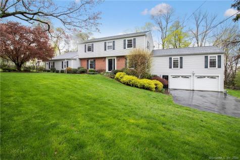 18 Broadview Road Brookfield CT 06804