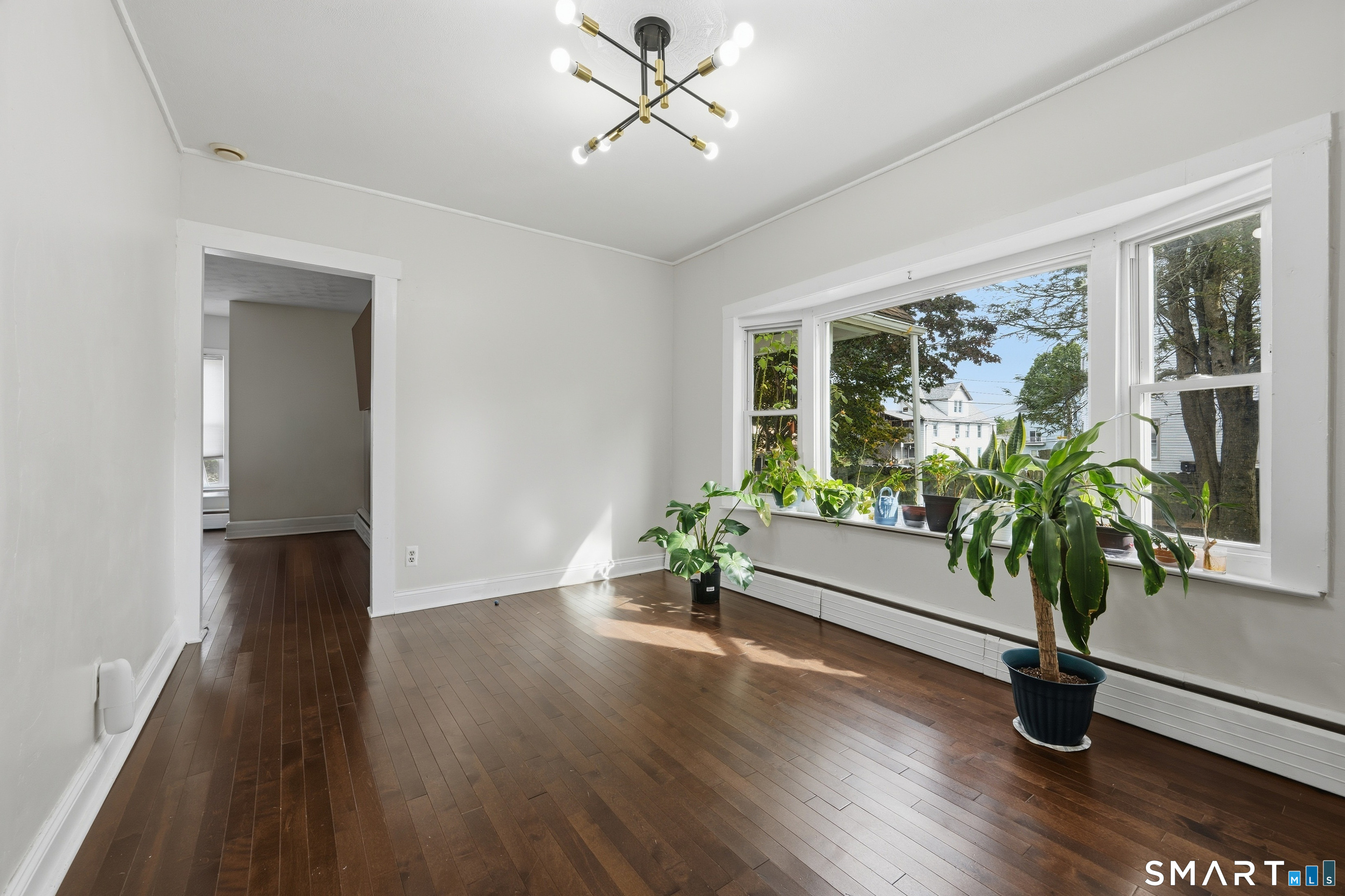 25 Dwight Street Bristol CT 06010