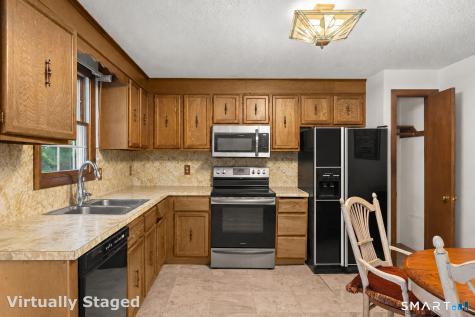 6 Wilton Road Southington CT 06489
