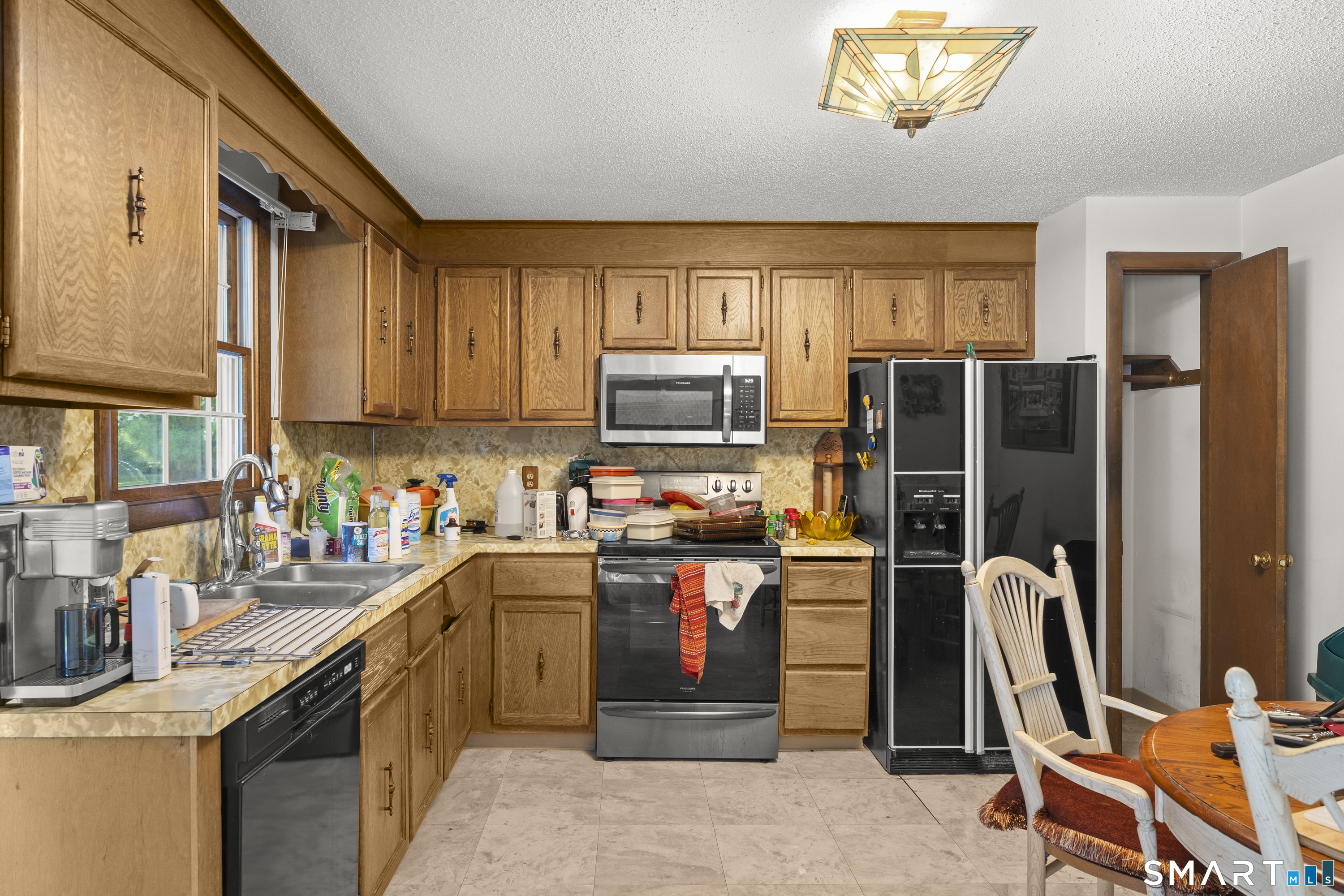 6 Wilton Road Southington CT 06489