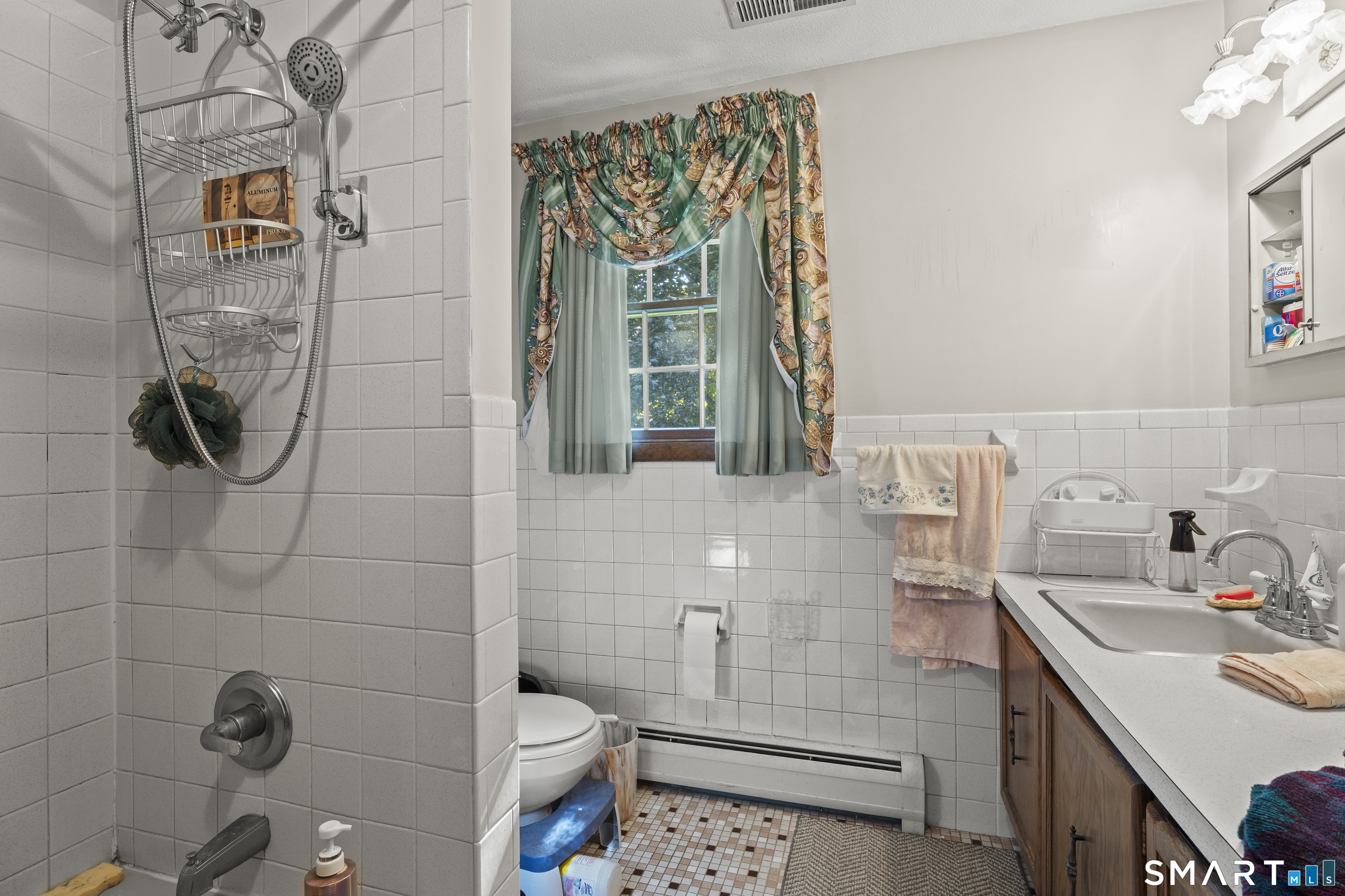 6 Wilton Road Southington CT 06489