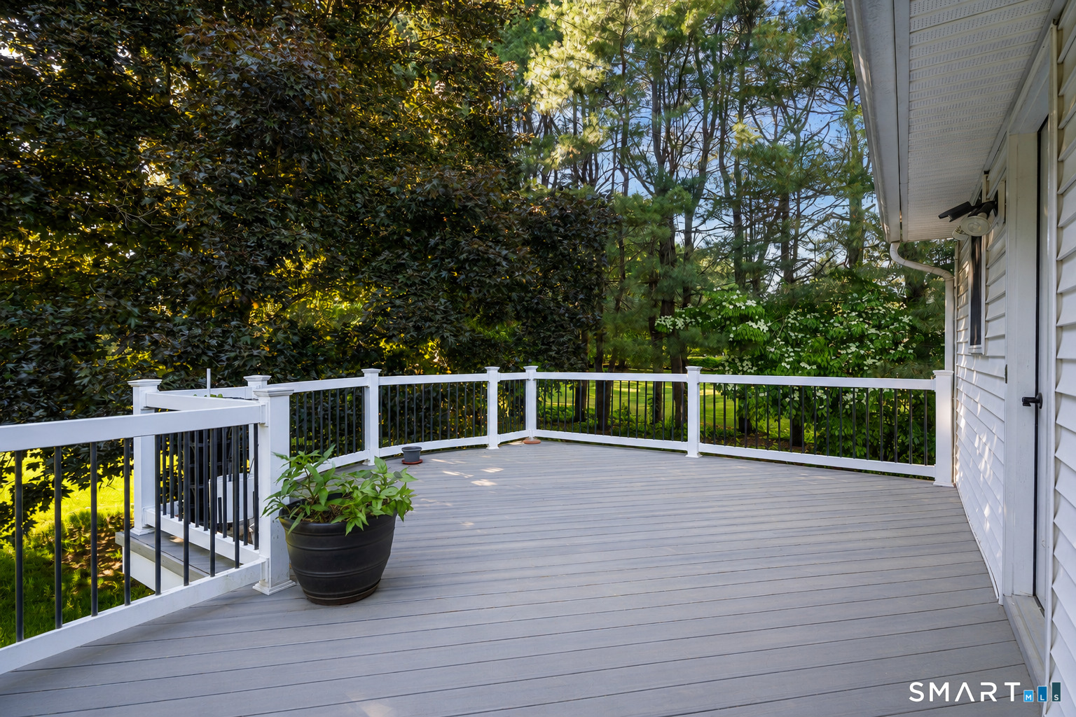 6 Wilton Road Southington CT 06489