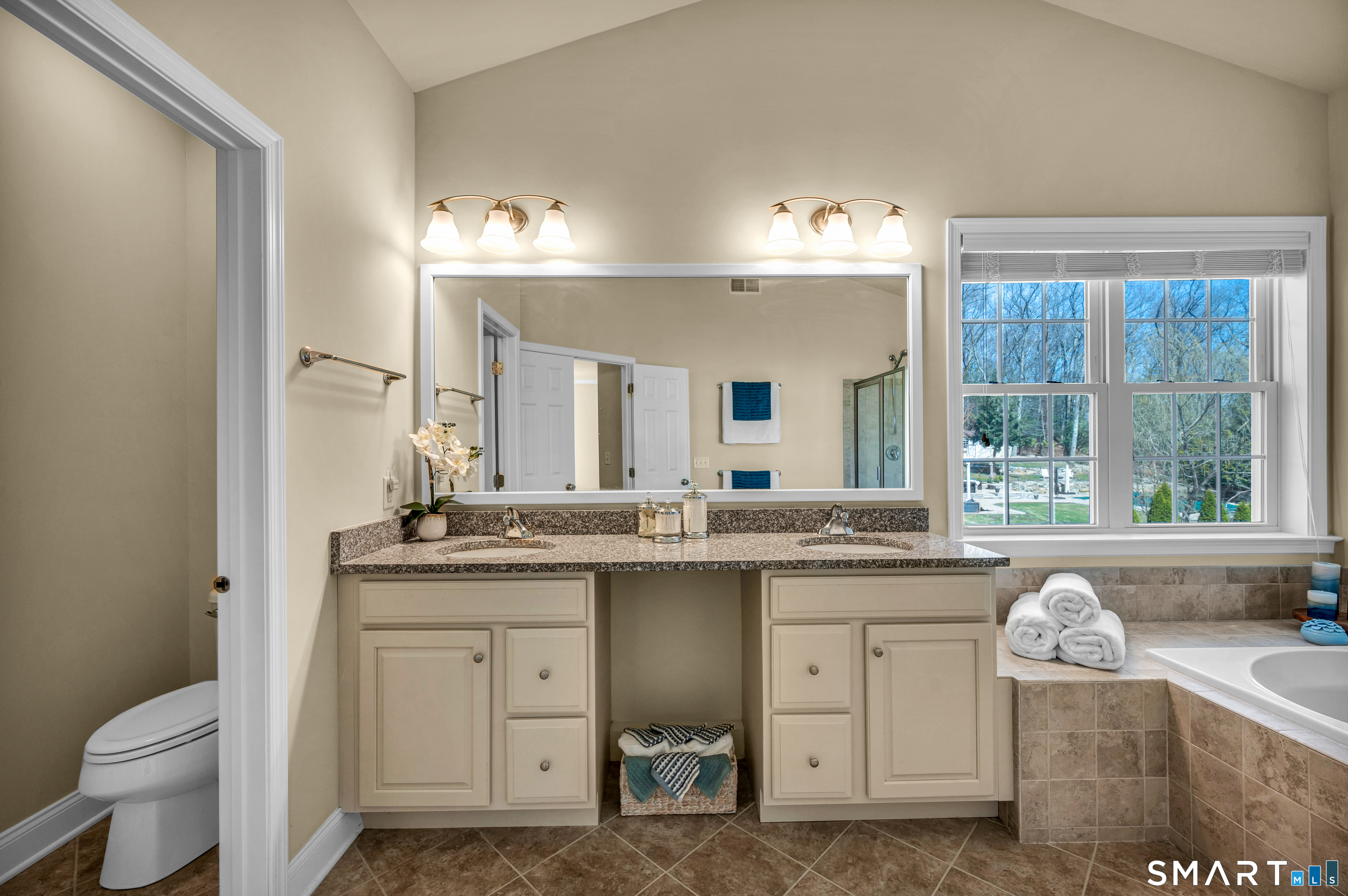 284 Northington Drive Avon CT 06001