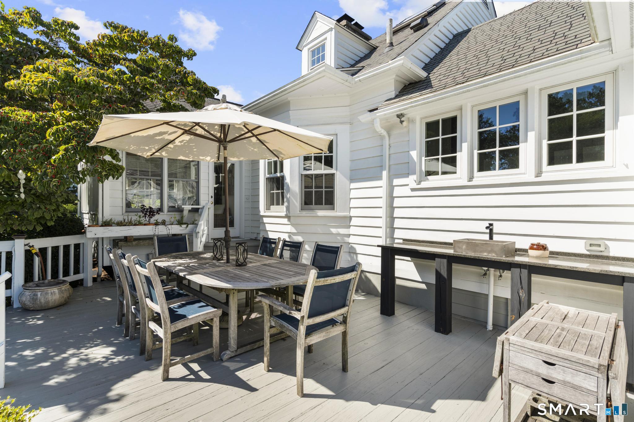 394 Wakeman Road Fairfield CT 06824
