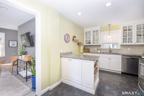 112 Harmon Street Hamden CT 06517