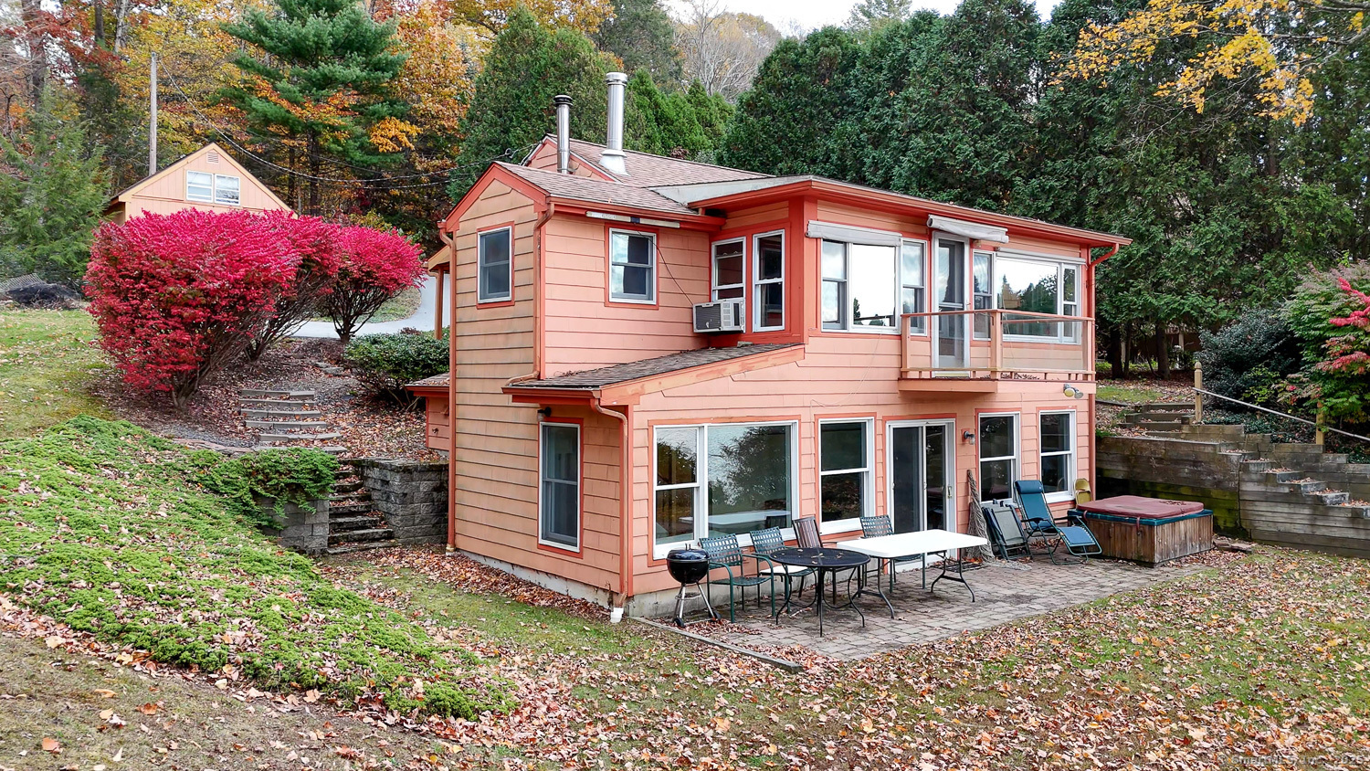 77 Lakeside Drive Ashford CT 06278