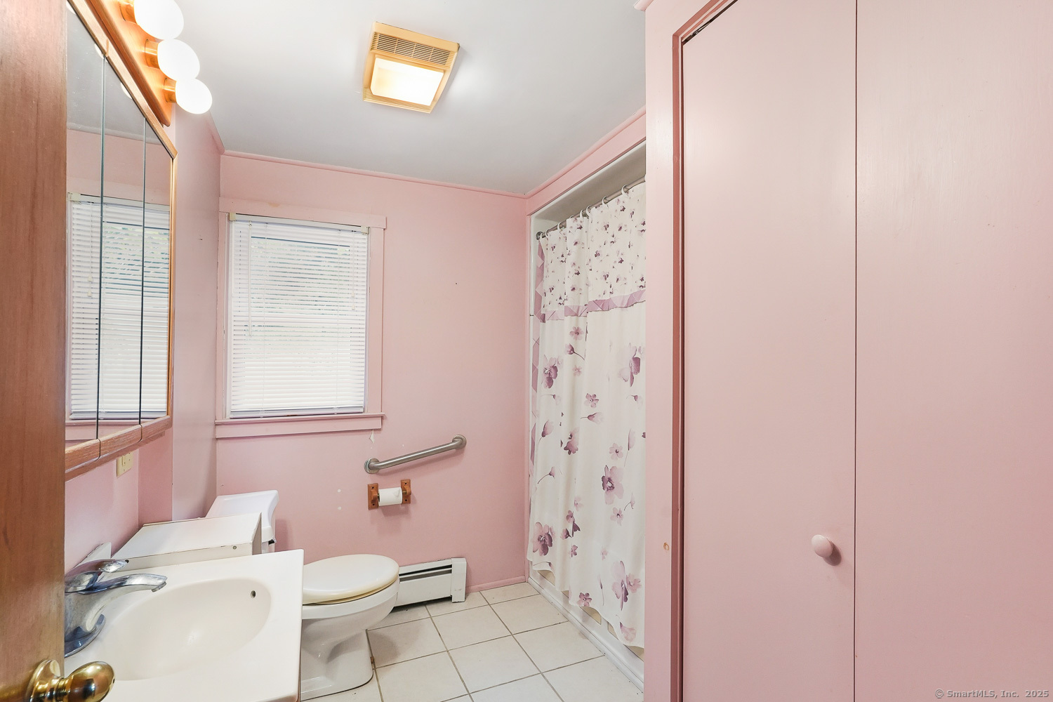 77 Lakeside Drive Ashford CT 06278