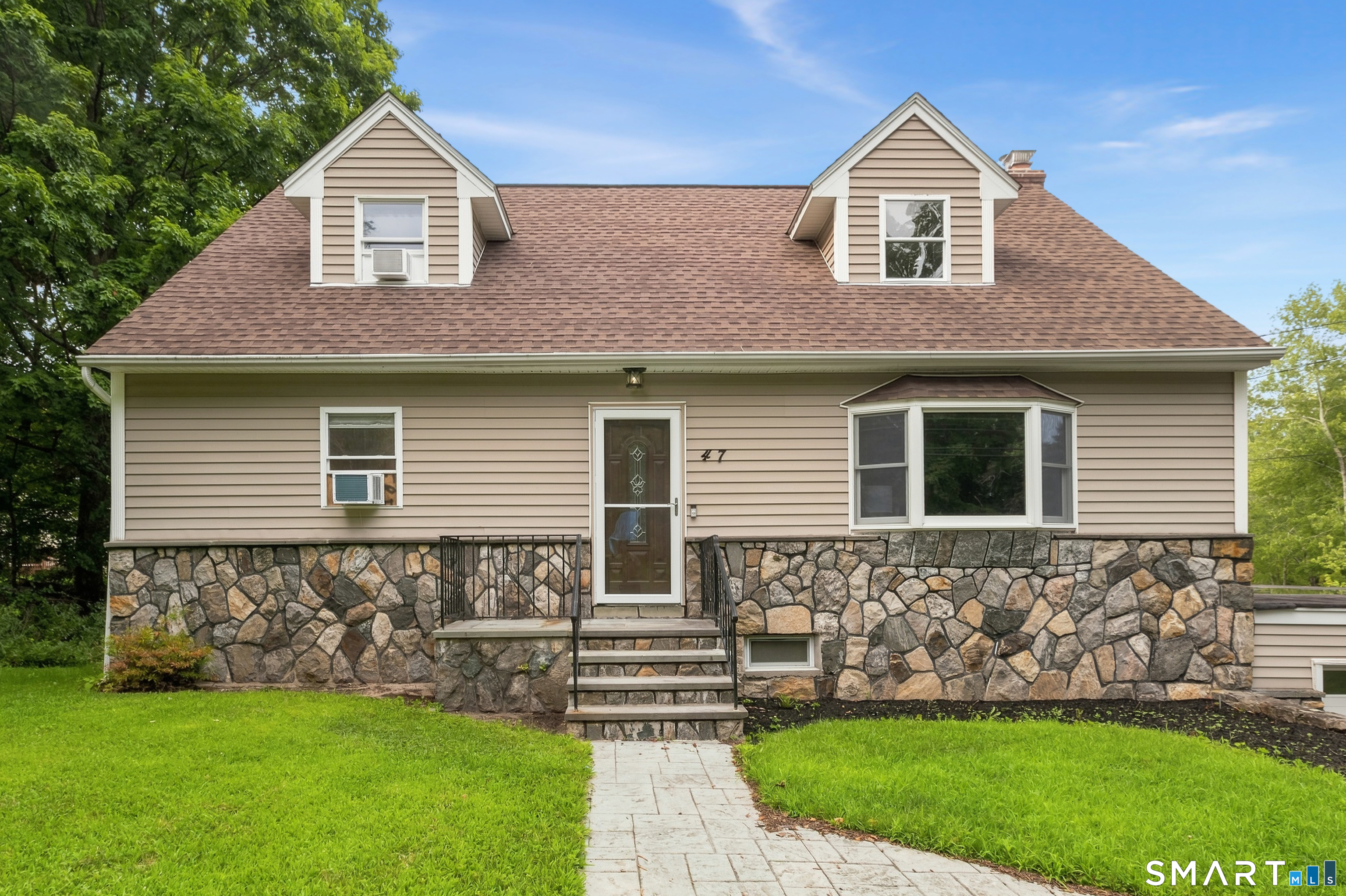 47 Gregory Street Danbury CT 06811