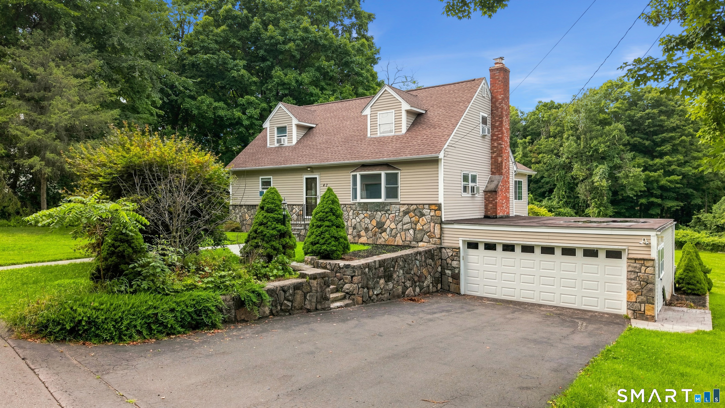 47 Gregory Street Danbury CT 06811