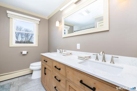 74 Tariffville Road Bloomfield CT 06002