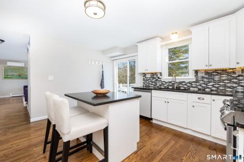 74 Tariffville Road Bloomfield CT 06002