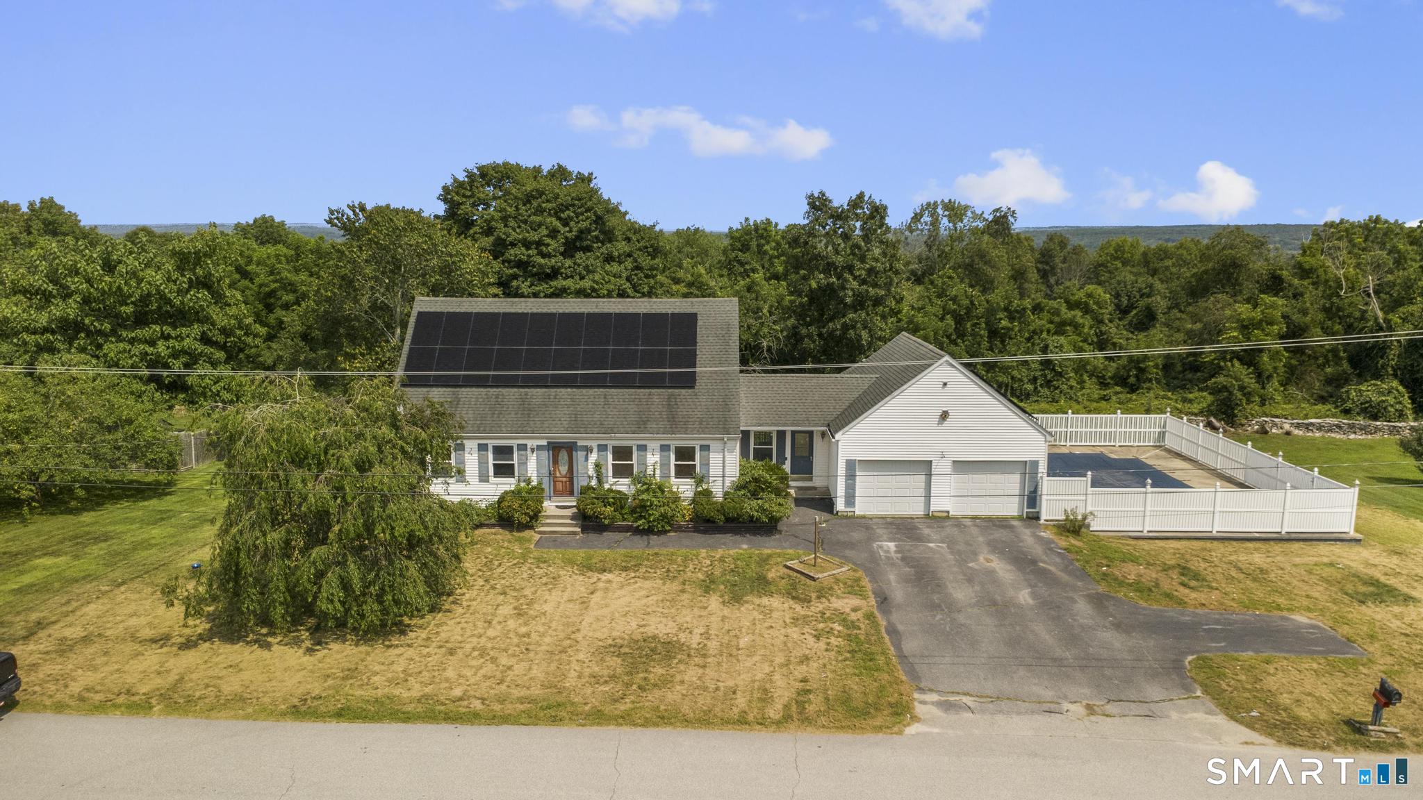55 Glebas Road Plainfield CT 06374