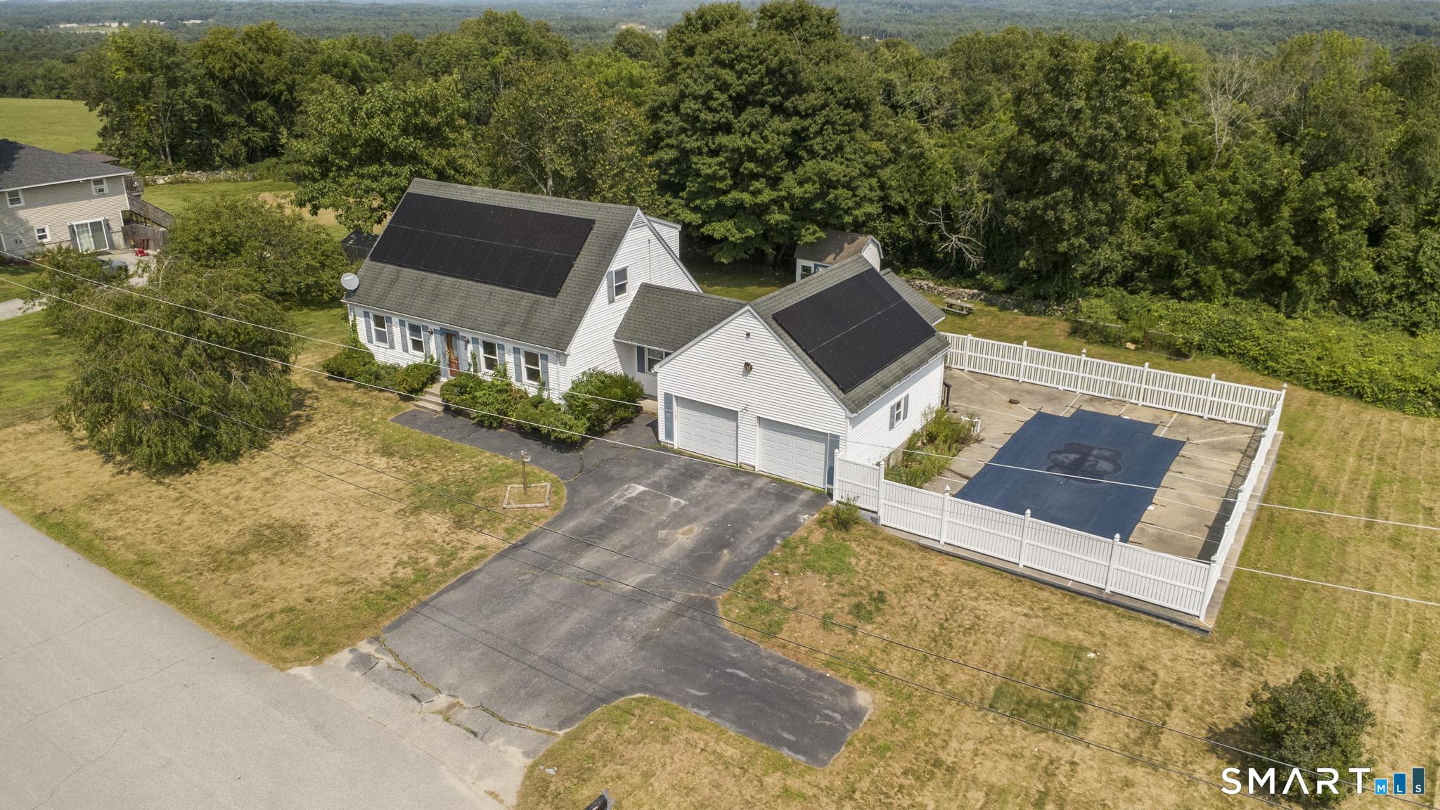 55 Glebas Road Plainfield CT 06374