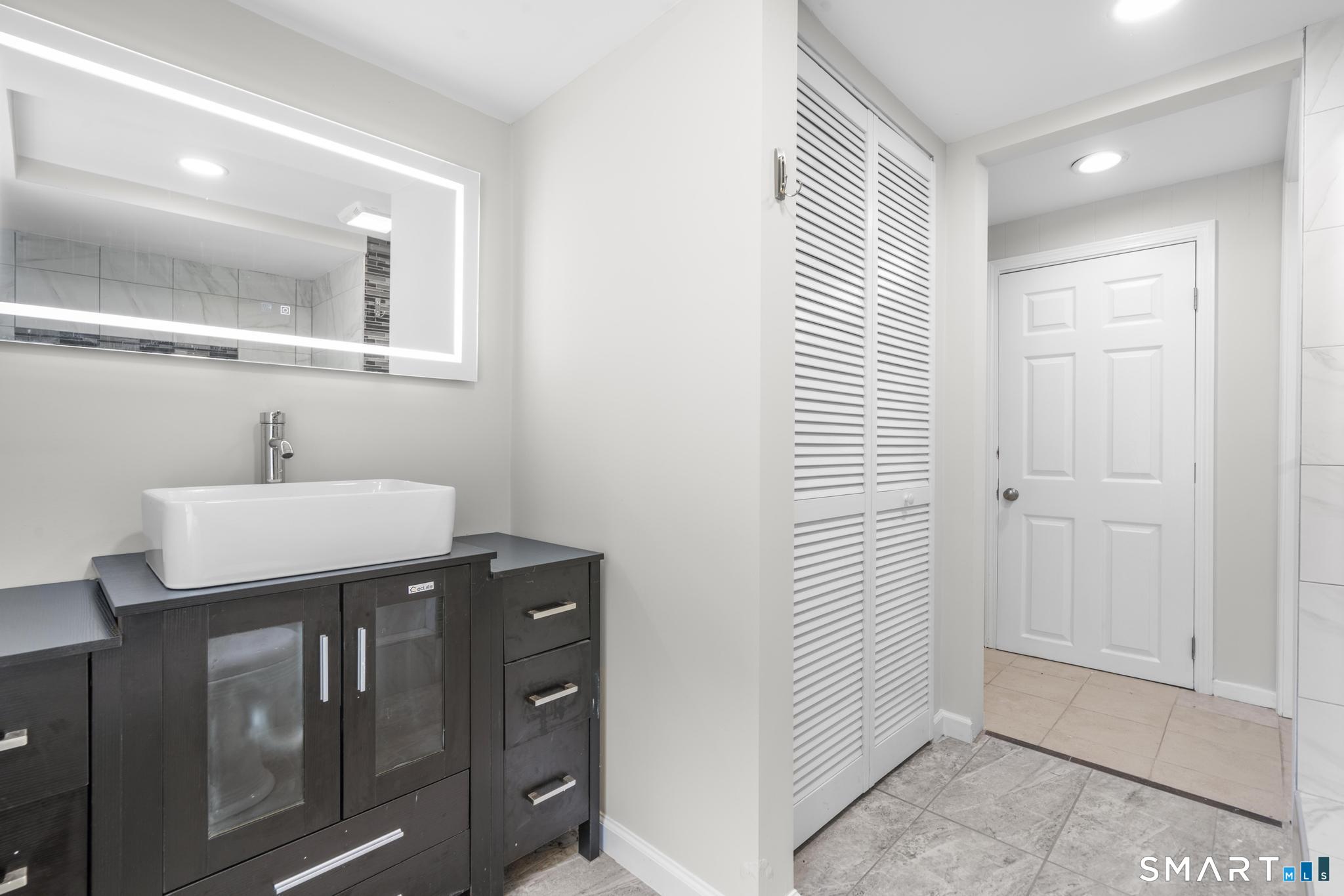 55 Glebas Road Plainfield CT 06374