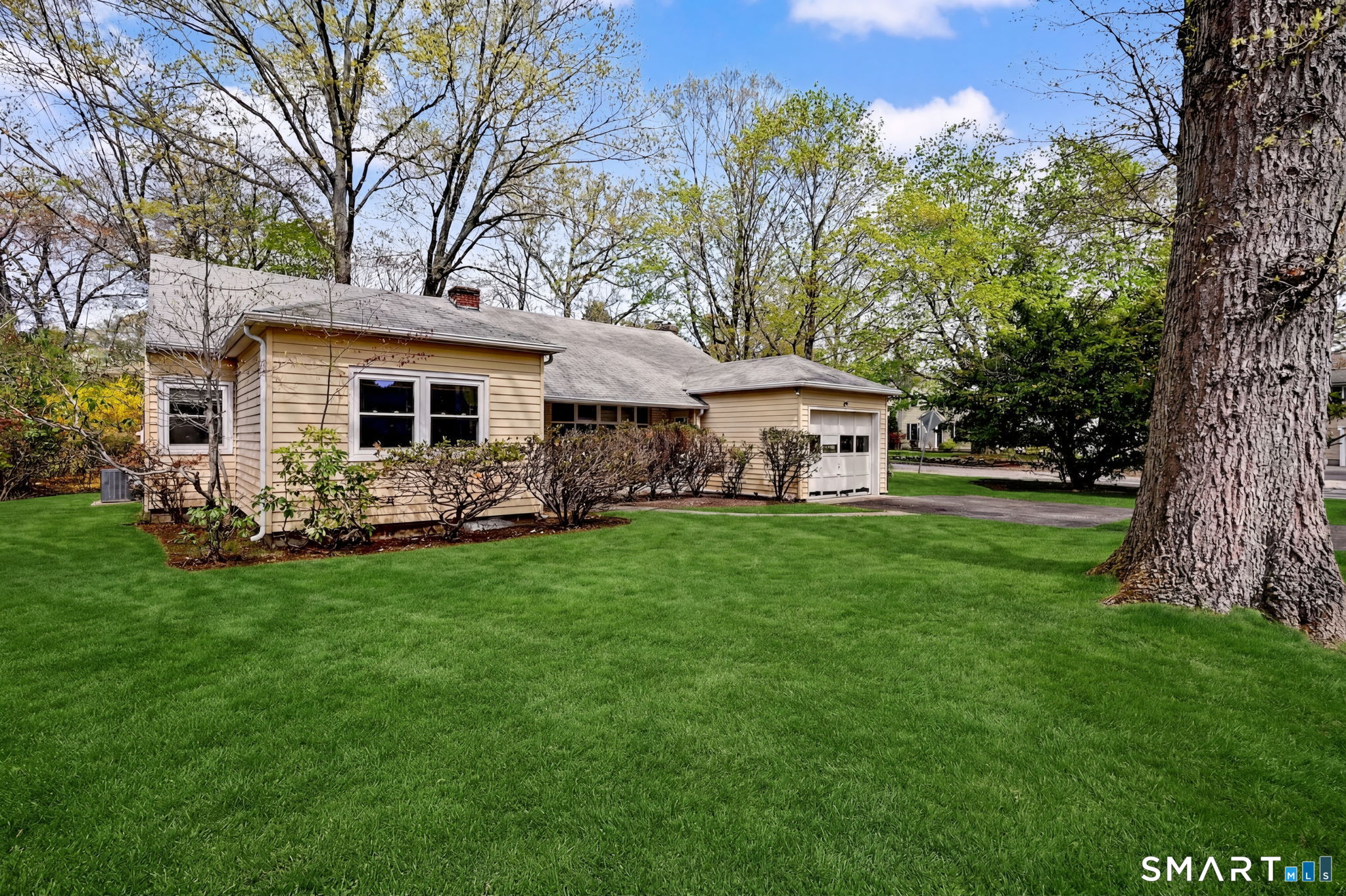 54 Merriman Road Stamford CT 06905