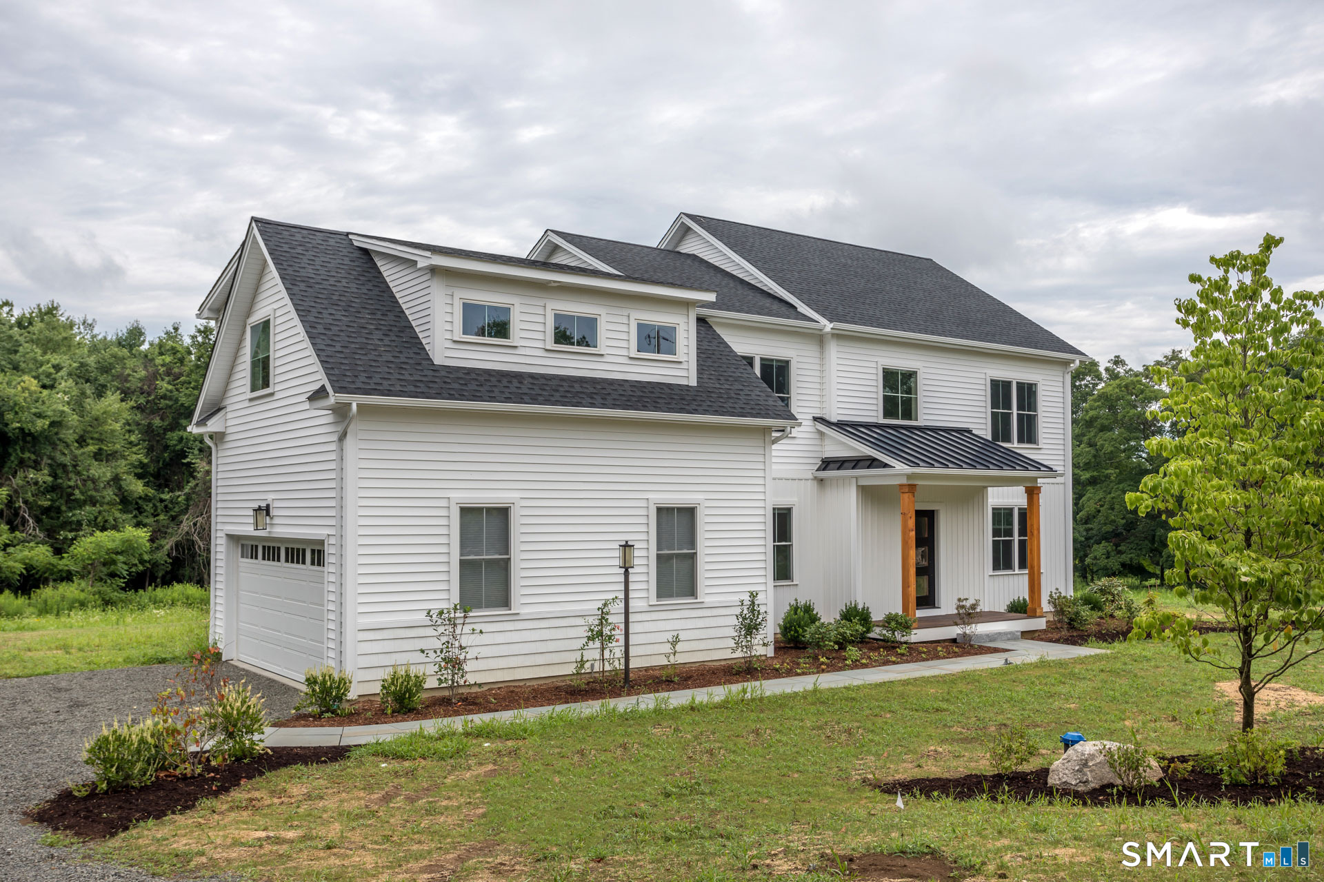 4 Vona Way Newtown CT 06470