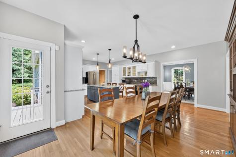 11 Whitman Pond Road Simsbury CT 06070