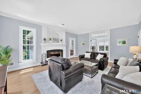 11 Whitman Pond Road Simsbury CT 06070