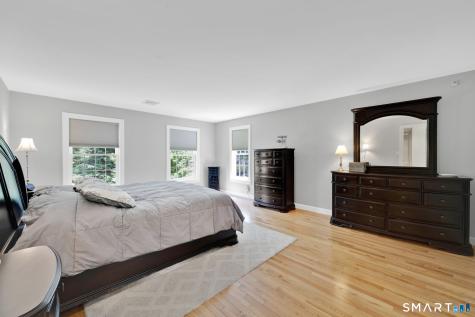 11 Whitman Pond Road Simsbury CT 06070