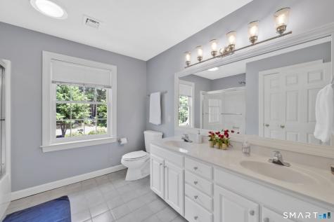 11 Whitman Pond Road Simsbury CT 06070
