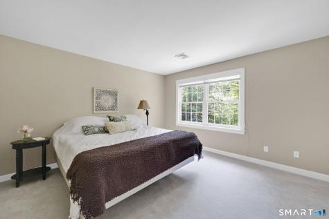 11 Whitman Pond Road Simsbury CT 06070