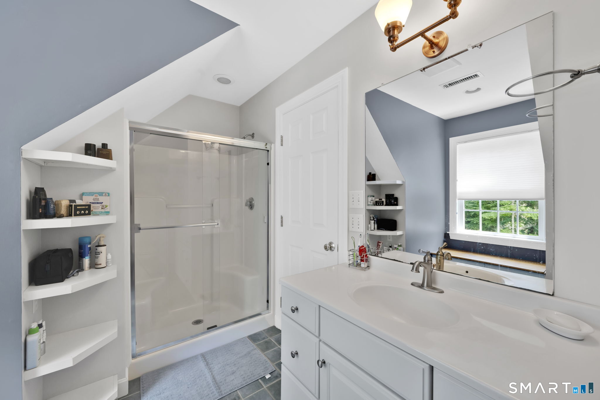 11 Whitman Pond Road Simsbury CT 06070