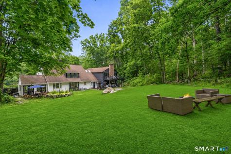 235 Newtown Turnpike Weston CT 06883