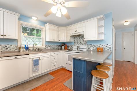237 Alexander Avenue Waterbury CT 06705