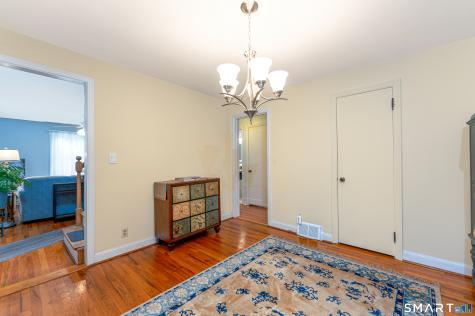237 Alexander Avenue Waterbury CT 06705