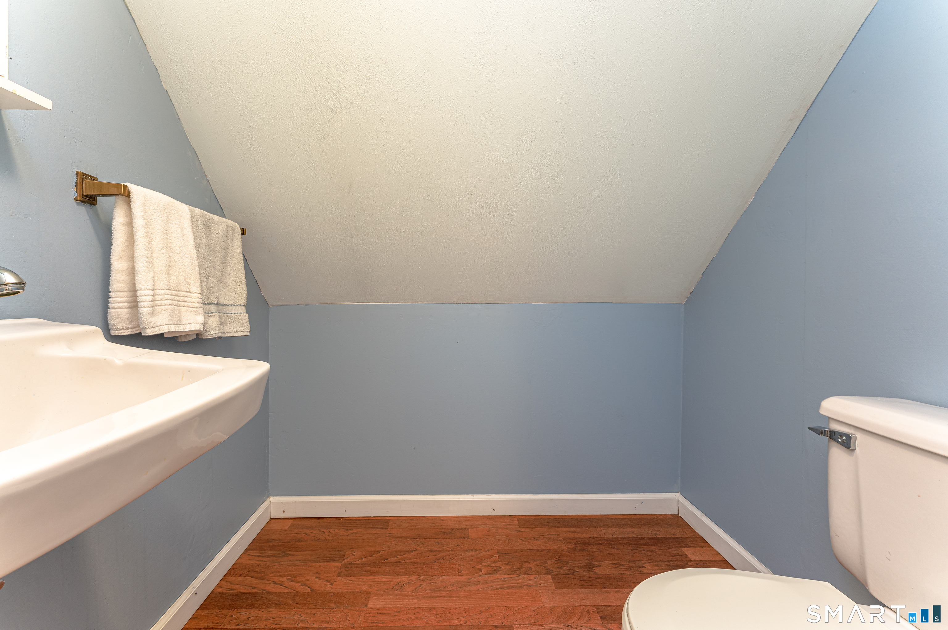 237 Alexander Avenue Waterbury CT 06705